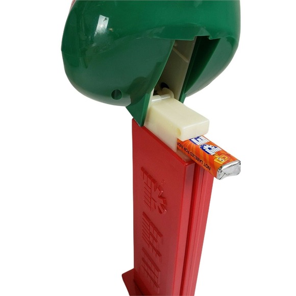 Teenage Mutant Ninja Turtle Raphael Giant Pez Candy Dispenser TMNT Fits Peez Pac - Picture 8 of 10
